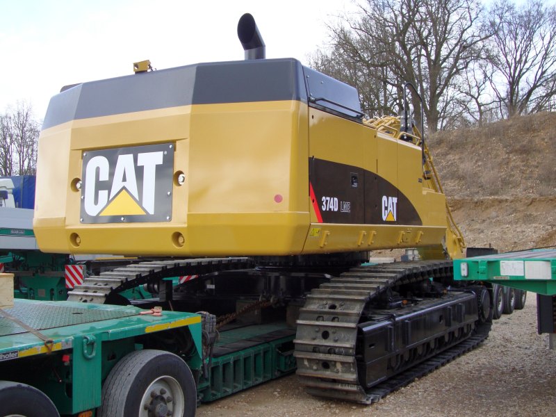 Caterpillar 374D